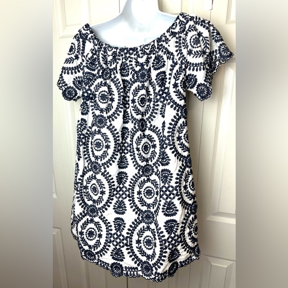 ENTRO Navy Blue White Embroidered Off The Shoulder Dress Short Mini Scalloped - Picture 10 of 14